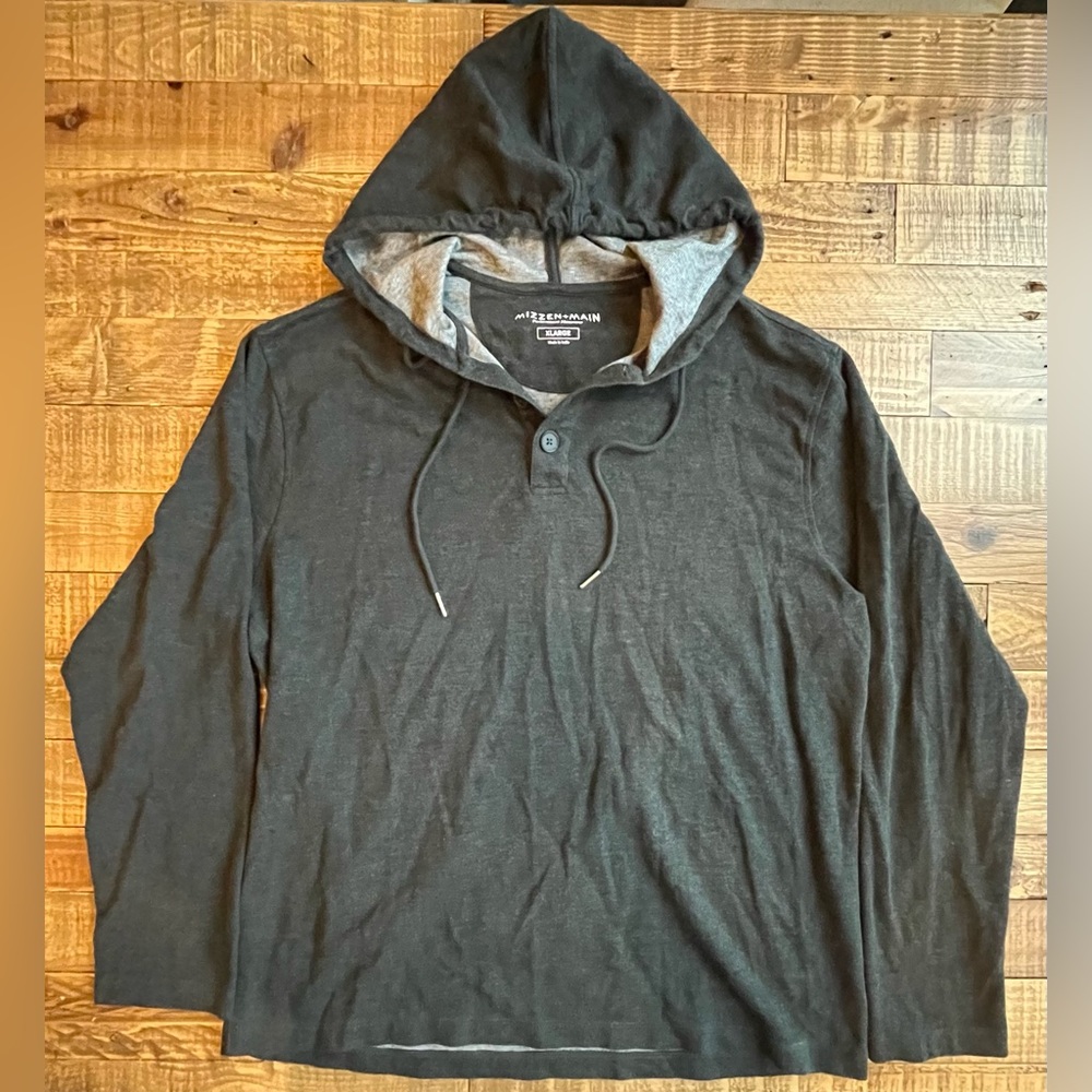 Mizzen Main Men Performance Active Hoodie Size XL Henley Stretch